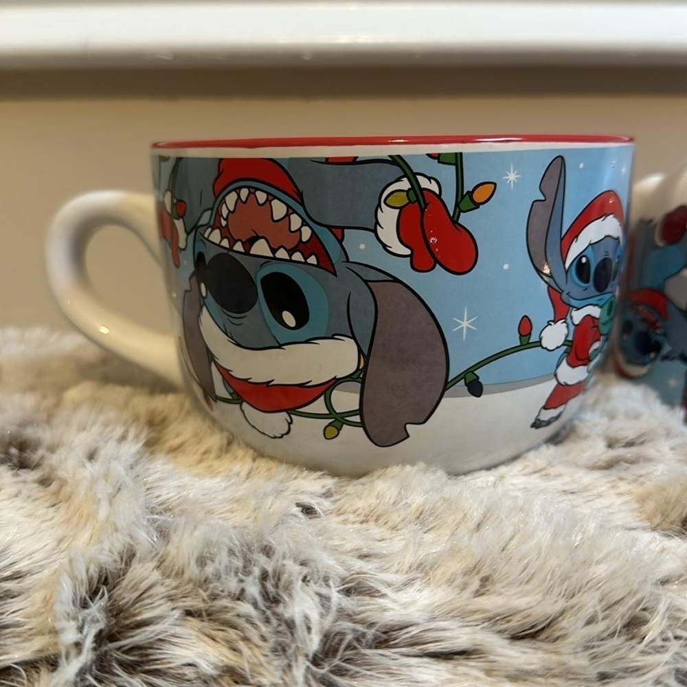 Disney Stitch Ceramic 2 Soup Mugs & Holiday socks - Picture 3 of 11